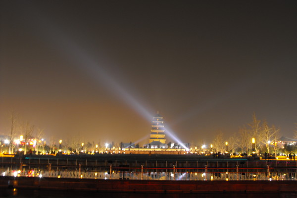 05.jpg